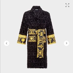 Versace Men’s Robe - Medium